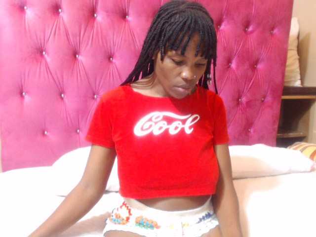 wettykitty25 live webcam show