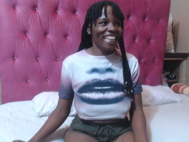 wettykitty25 live webcam show