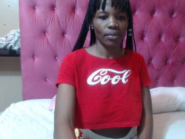 wettykitty25 live webcam show