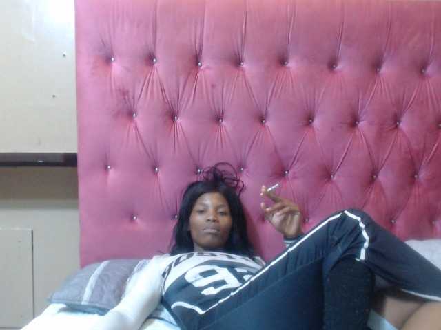 wettykitty25