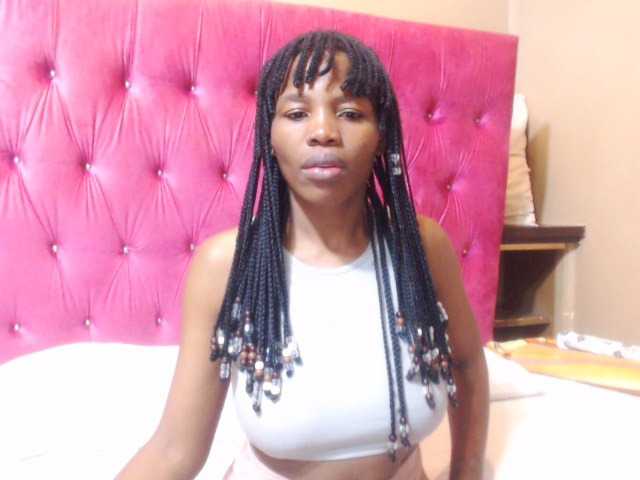 wettykitty25 live webcam show