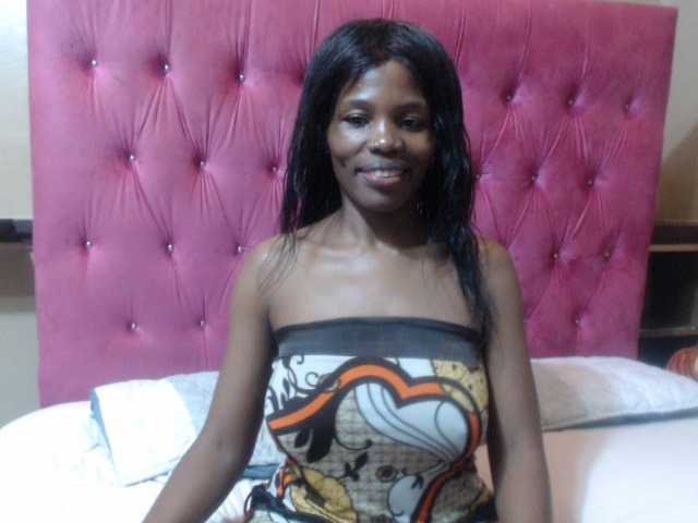 wettykitty25 live webcam show