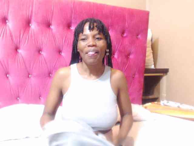 wettykitty25