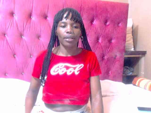 Modelo: wettykitty25