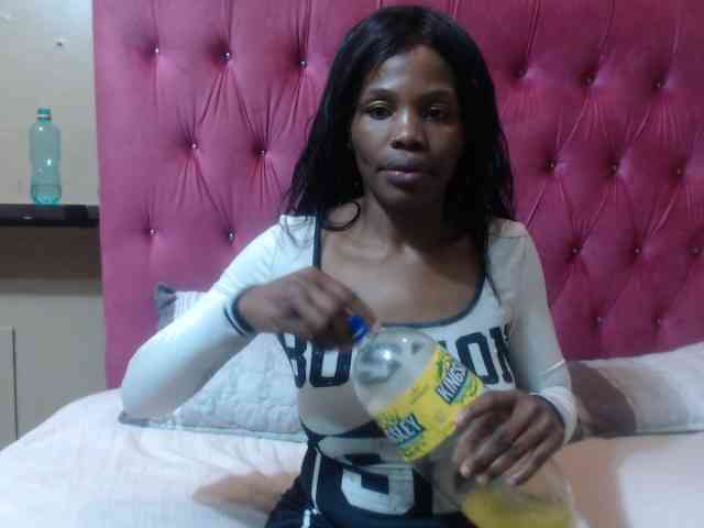 wettykitty25