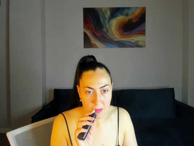 Goar-greatee live cam on BongaCams