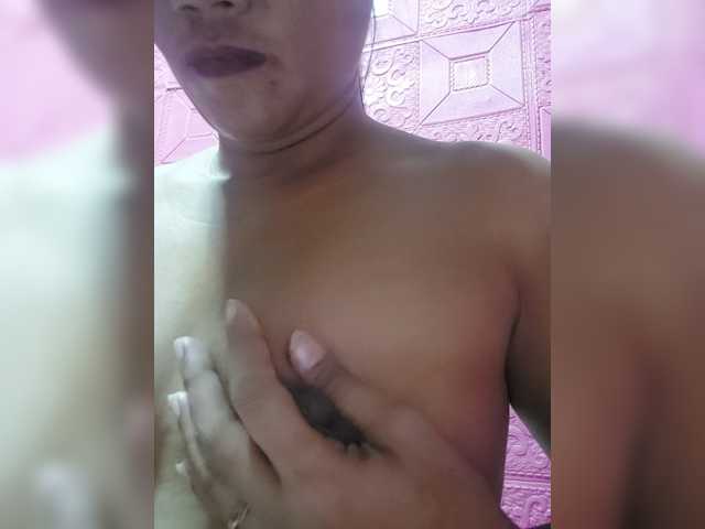 AnnaLizaXxX live cam on BongaCams