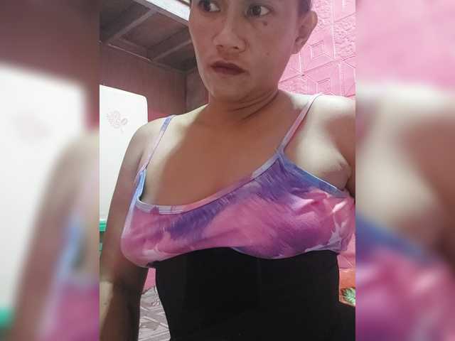 AnnaLizaXxX live cam on BongaCams