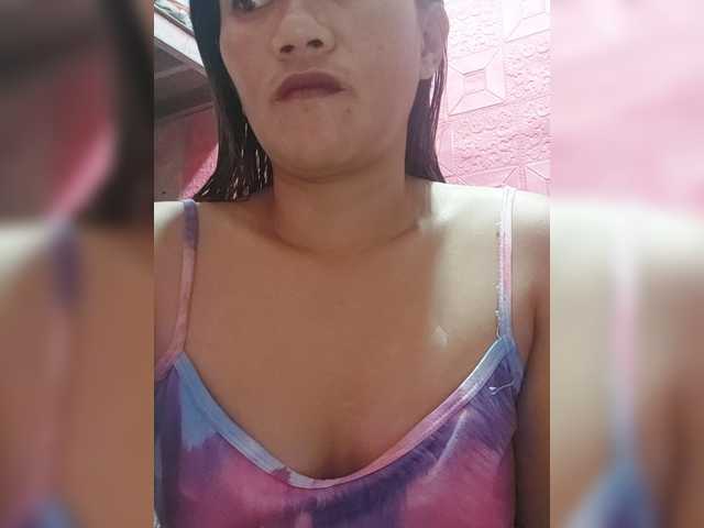 AnnaLizaXxX live cam on BongaCams