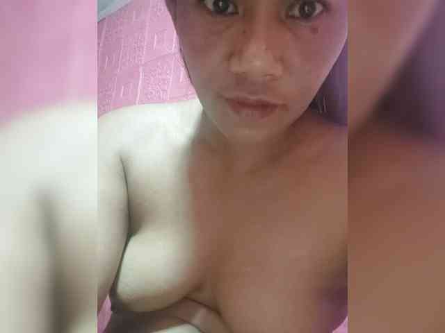 AnnaLizaXxX webcam