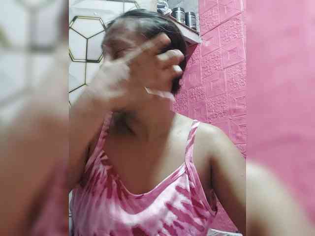 AnnaLizaXxX webcam