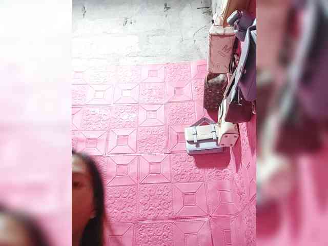 AnnaLizaXxX webcam