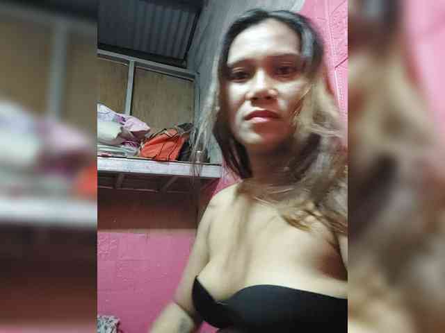 AnnaLizaXxX webcam