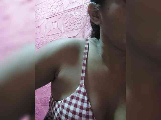 AnnaLizaXxX webcam