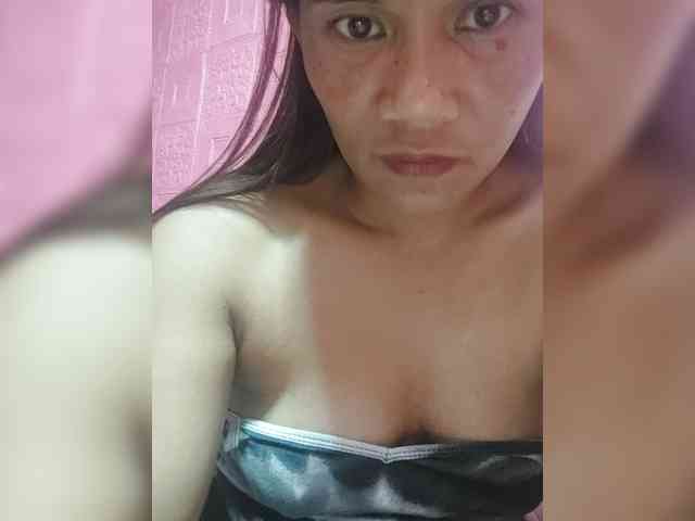 AnnaLizaXxX webcam