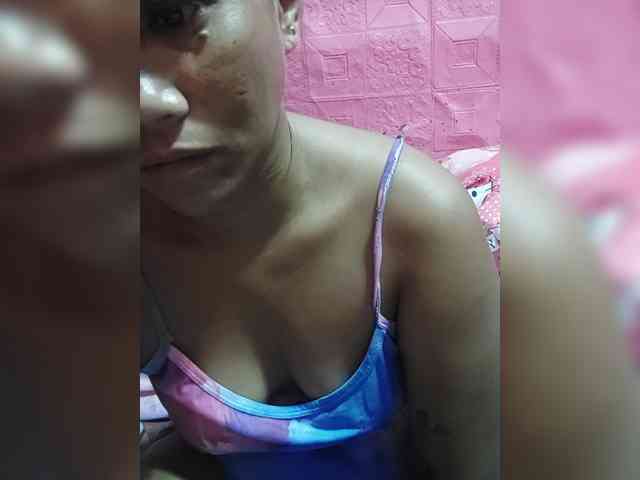 AnnaLizaXxX webcam