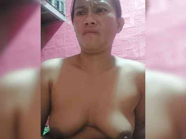 AnnaLizaXxX webcam