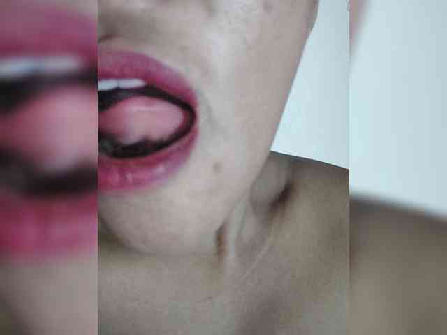 AnnaLizaXxX webcam