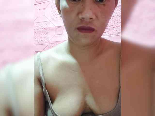 AnnaLizaXxX webcam