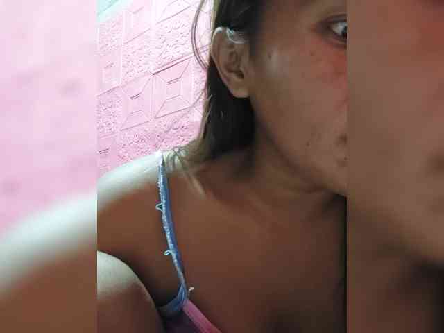 AnnaLizaXxX webcam