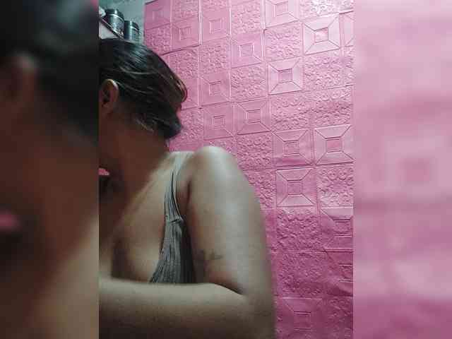 AnnaLizaXxX webcam