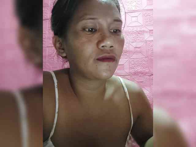 AnnaLizaXxX webcam