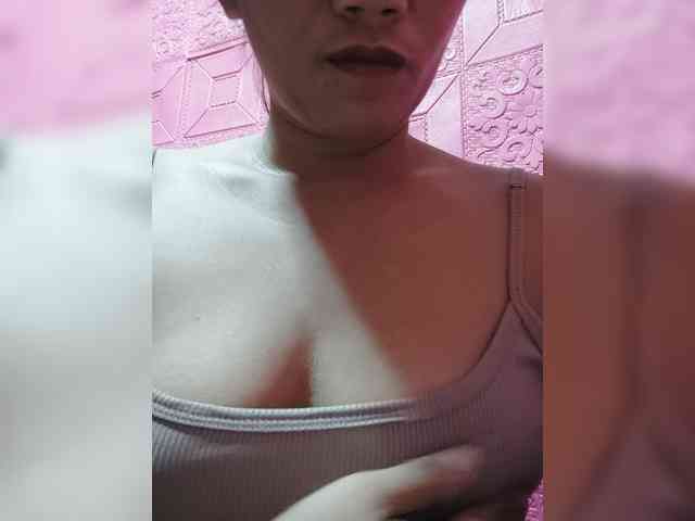 AnnaLizaXxX webcam