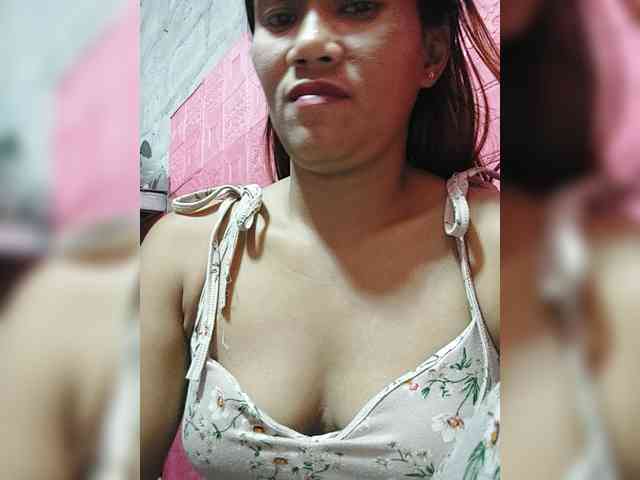 AnnaLizaXxX webcam