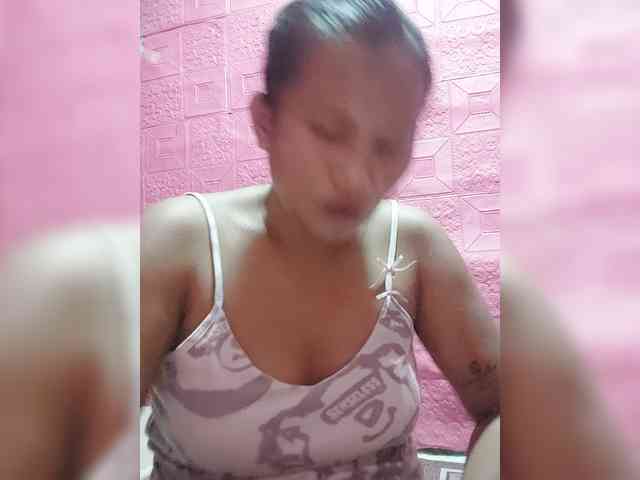 AnnaLizaXxX webcam
