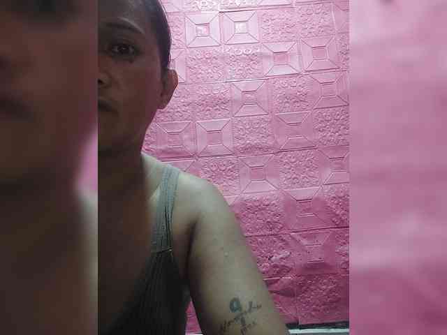 AnnaLizaXxX webcam