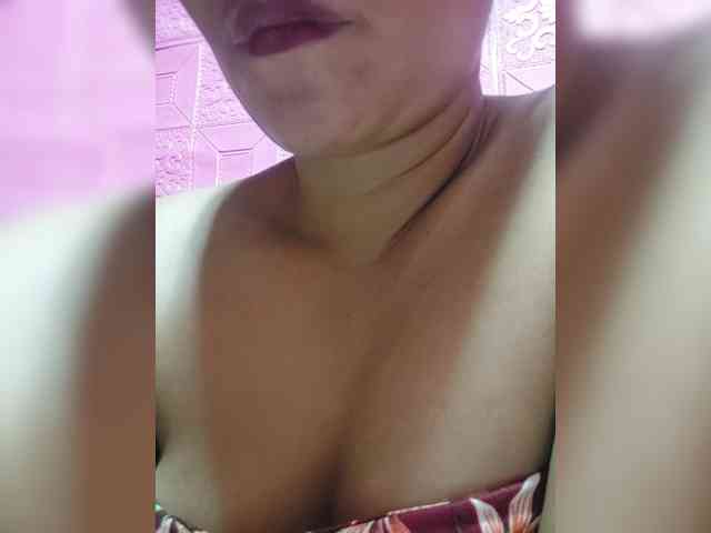 AnnaLizaXxX Live Webcam on BongaCams