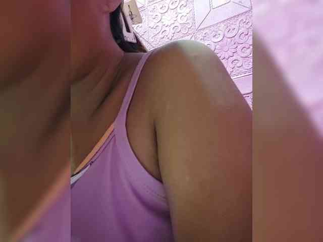 AnnaLizaXxX webcam