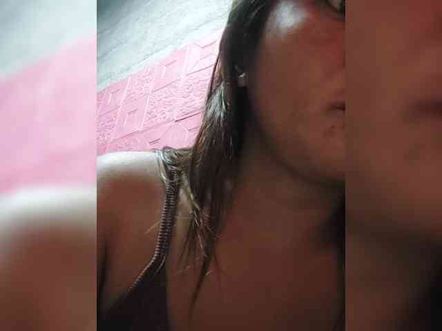 AnnaLizaXxX webcam
