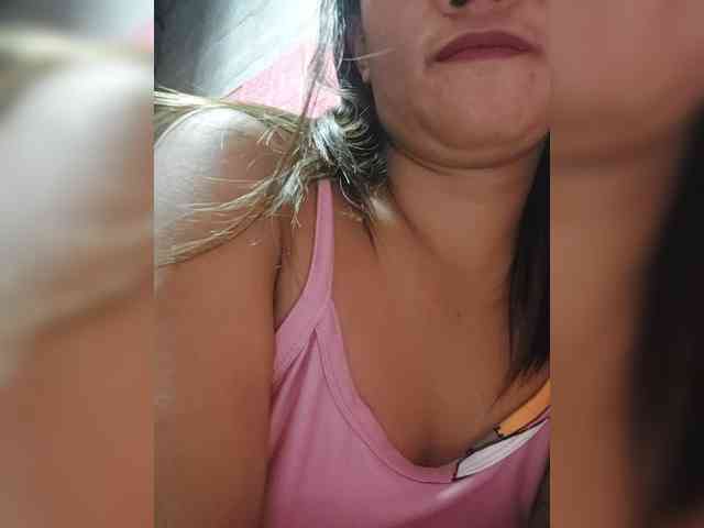 AnnaLizaXxX webcam