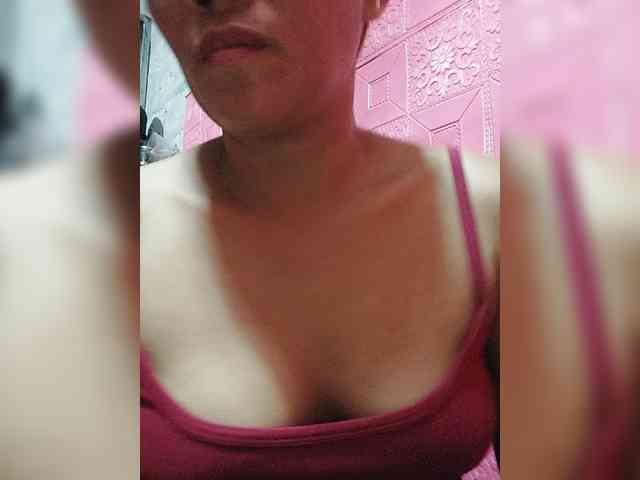 AnnaLizaXxX webcam