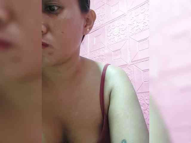 AnnaLizaXxX webcam