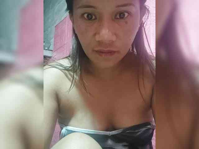 AnnaLizaXxX webcam
