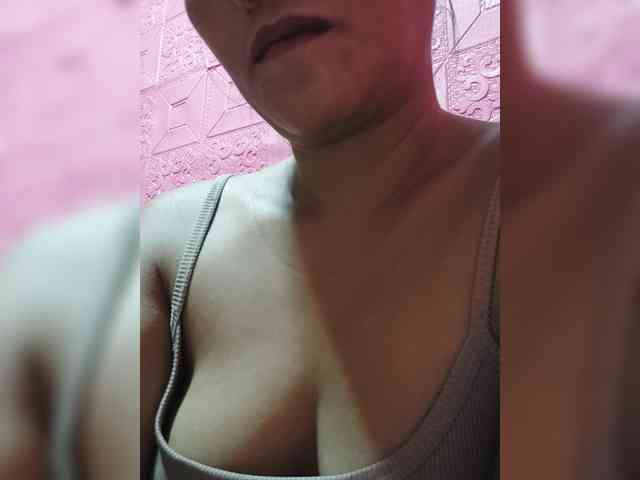 AnnaLizaXxX webcam