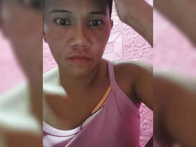 AnnaLizaXxX webcam
