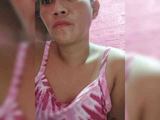 AnnaLizaXxX webcam