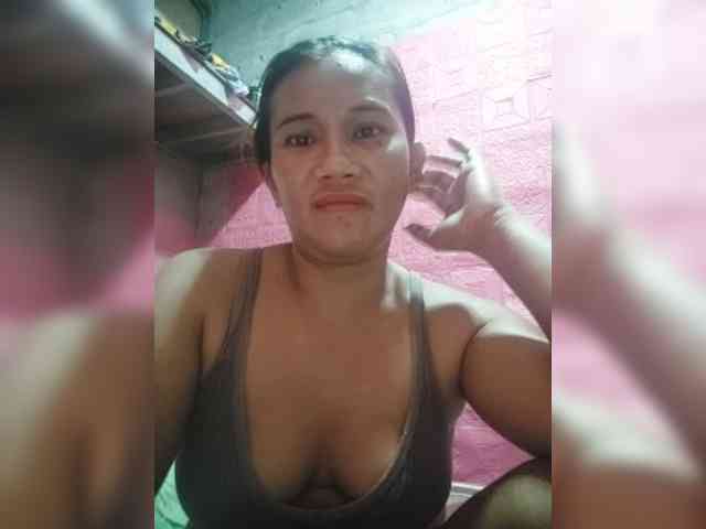 AnnaLizaXxX webcam
