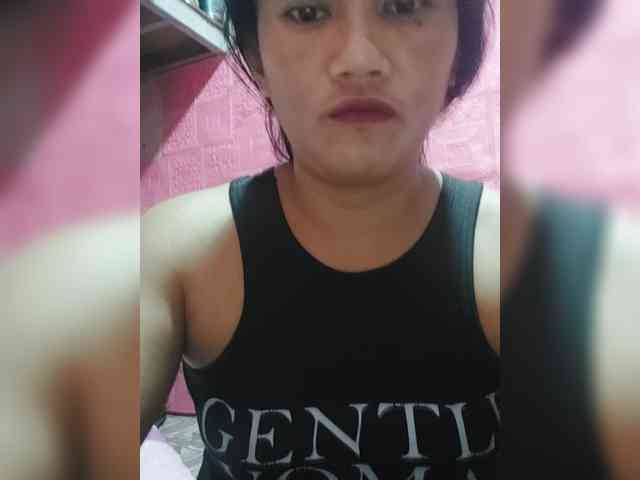 AnnaLizaXxX webcam