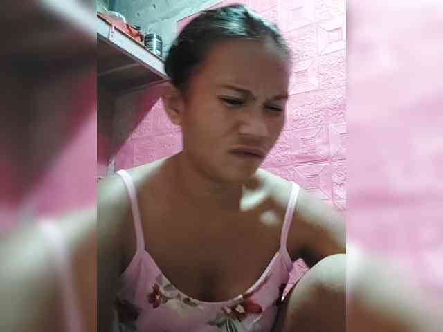 AnnaLizaXxX webcam