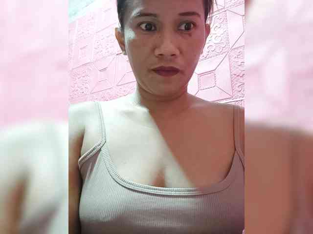 AnnaLizaXxX webcam