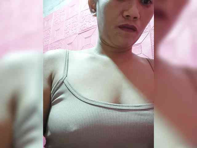 AnnaLizaXxX webcam