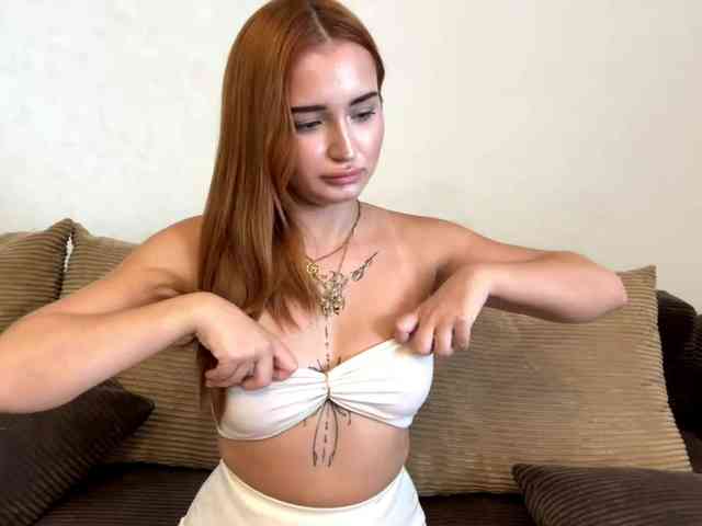 Model: KendallGlow