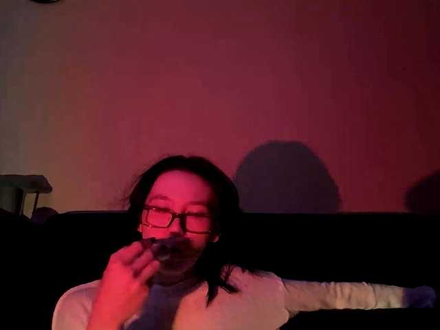 KrisstinaLove live cam