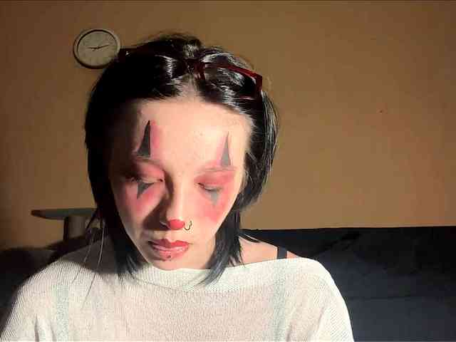 KrisstinaLove webcam