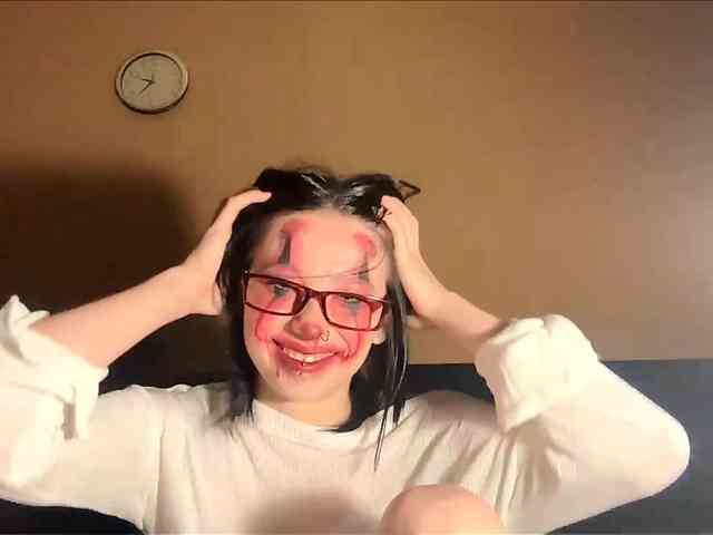 KrisstinaLove webcam