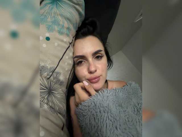Louisa-Marjorie live cam on BongaCams